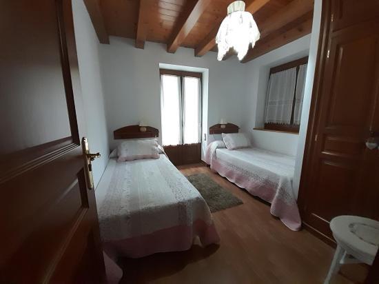 Cap De La Vila Vielha Ngoại thất bức ảnh