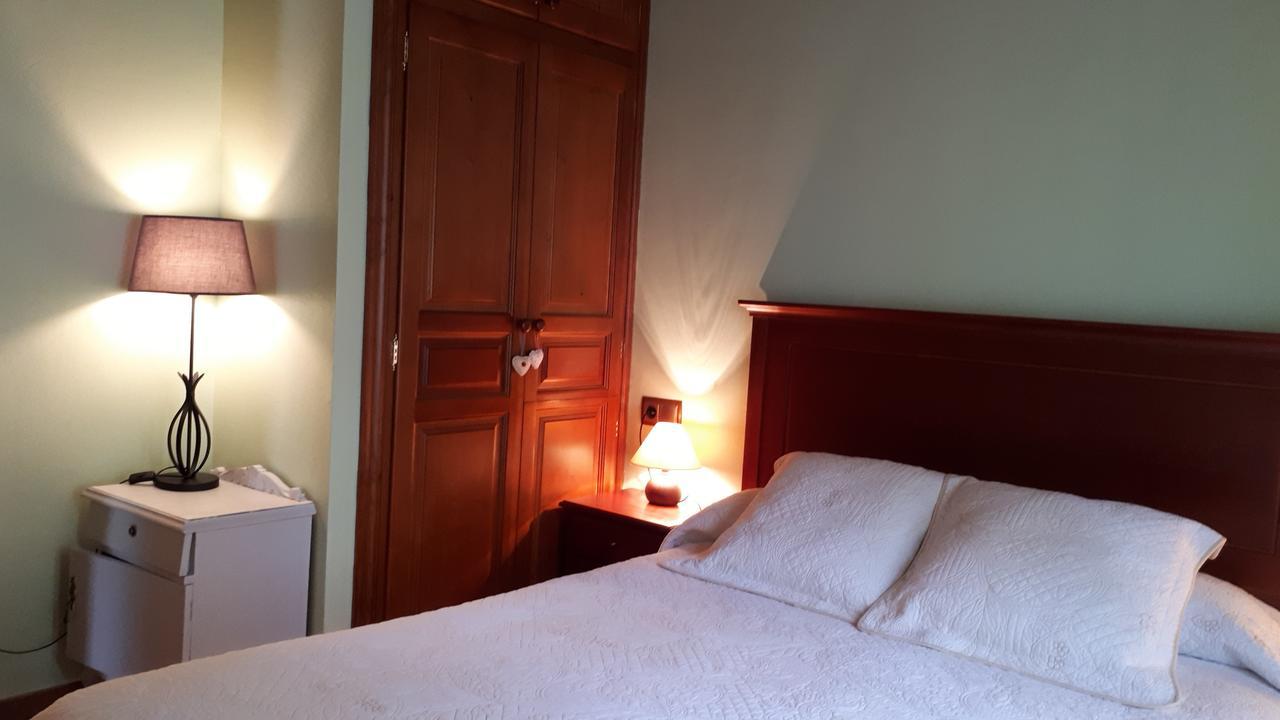 Cap De La Vila Vielha Ngoại thất bức ảnh